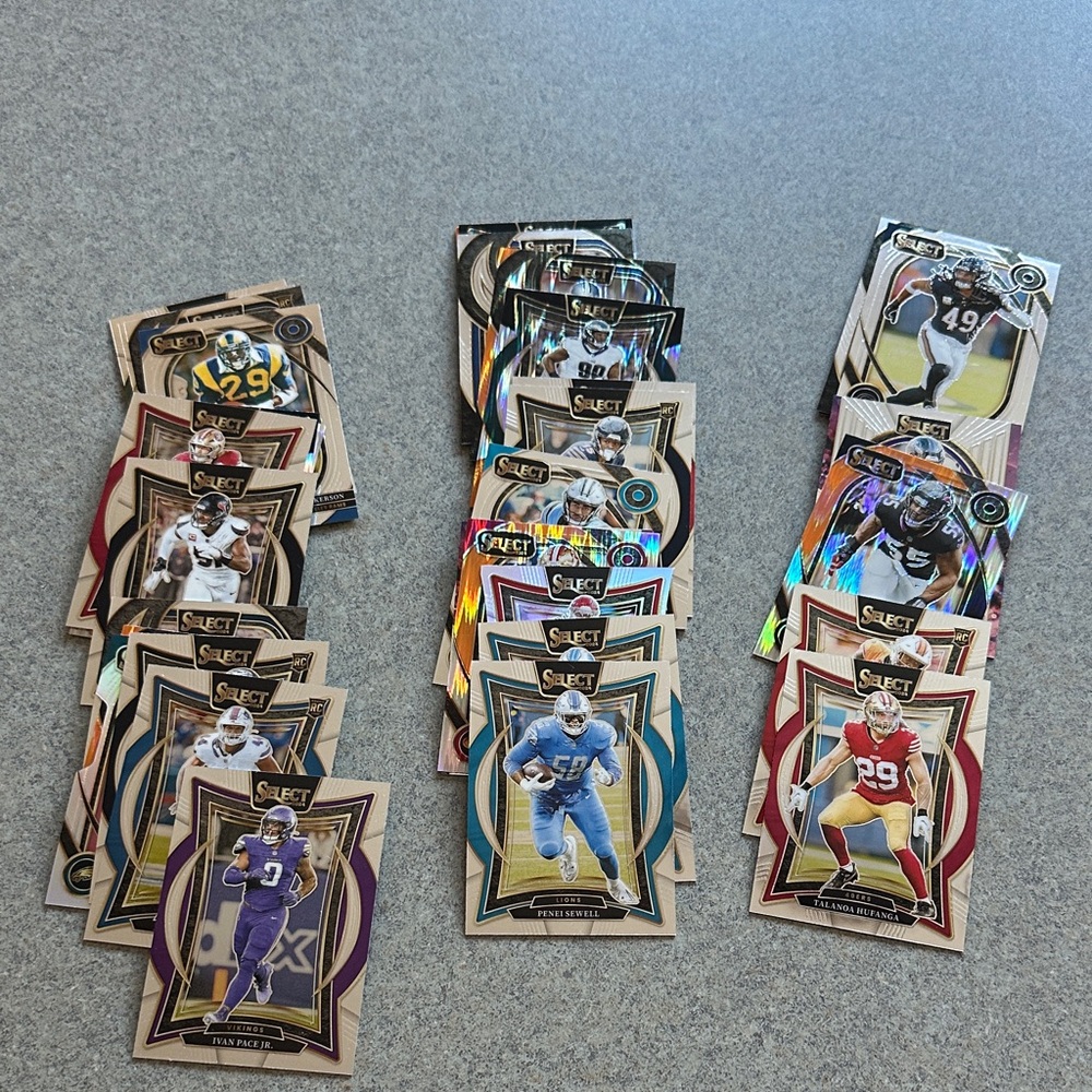 Select 2024 Football Cards
